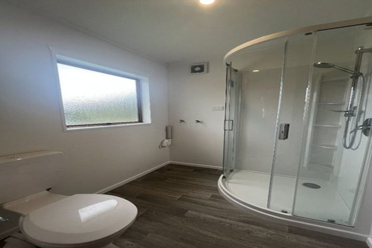 Photo of property in 2 Mervyn Place, Plimmerton, Porirua, 5026