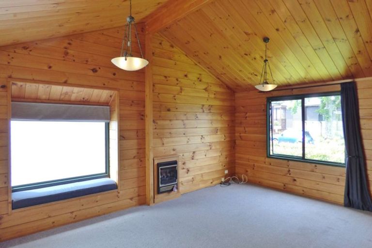 Photo of property in 103 The Esplanade, Manly, Whangaparaoa, 0930