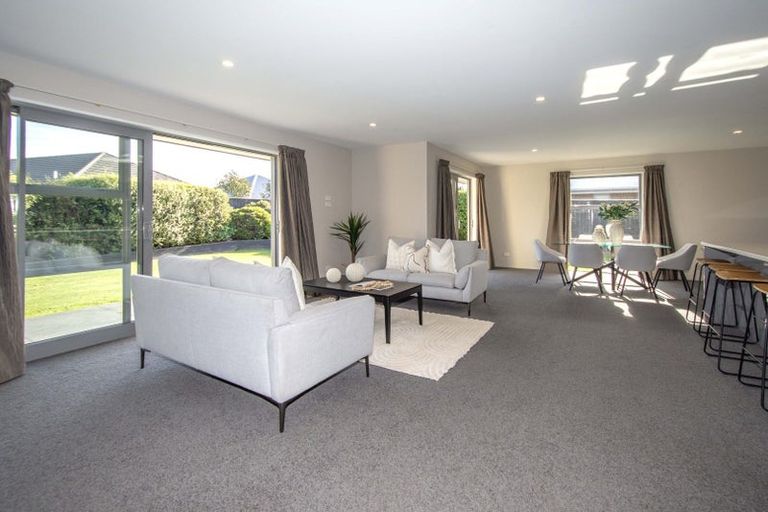 Photo of property in 14 Genoa Avenue, Rolleston, 7614