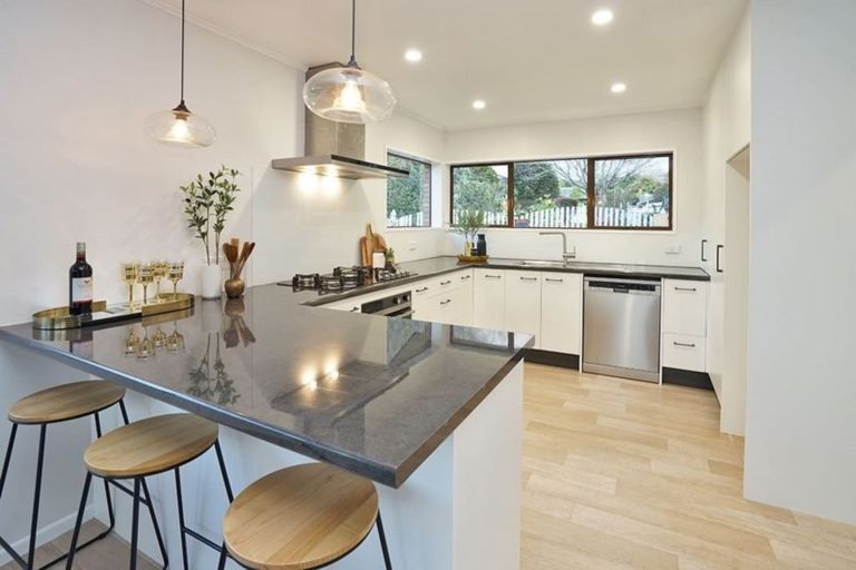 Photo of property in 18 Brookview Court, Queenwood, Hamilton, 3210