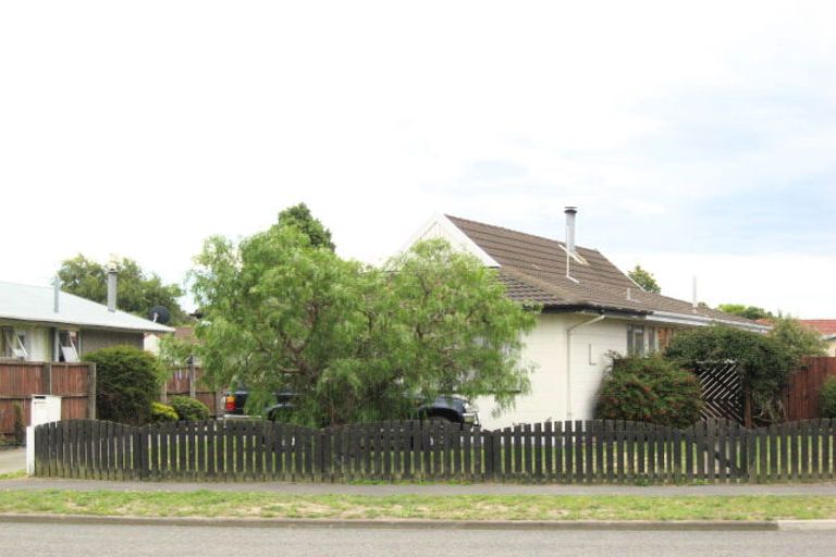 Photo of property in 103 Hay Street, Bromley, Christchurch, 8062