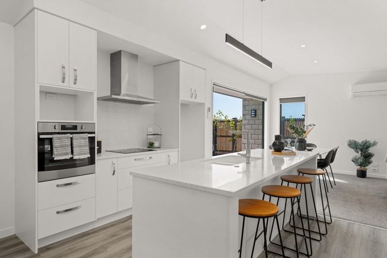 Photo of property in 19 Te Paea Crescent, Papamoa Beach, Papamoa, 3118