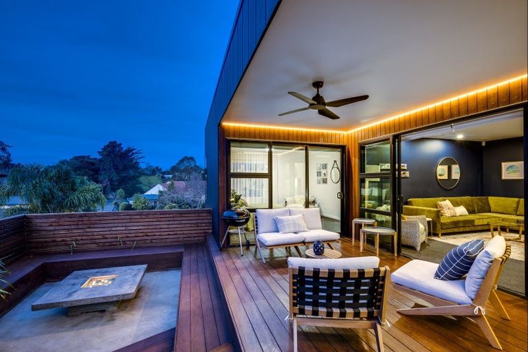 Photo of property in 90 Mchardy Street, Havelock North, 4130