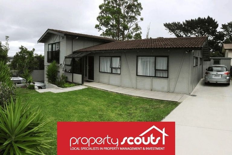 Photo of property in 3 Glen Vista Place, Bayview, Auckland, 0629