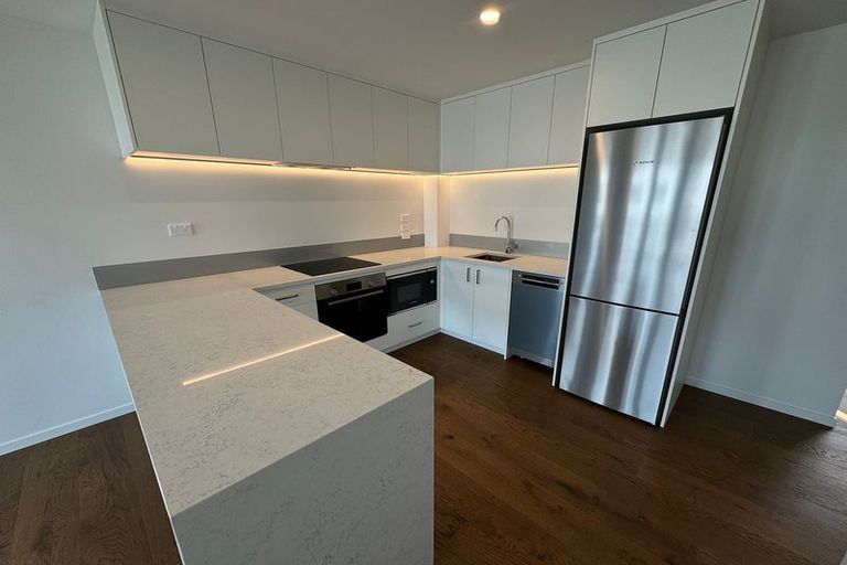 Photo of property in 16 Te Puketoka Lane, Mangere, Auckland, 2022