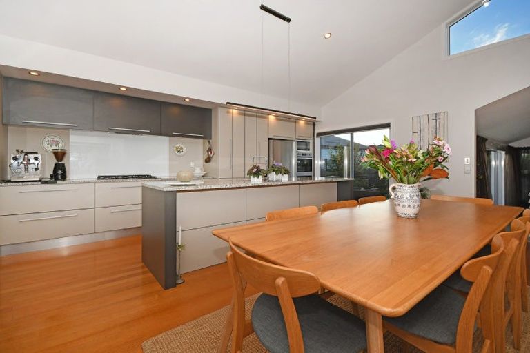 Photo of property in 11 Pukeko Way, Kinloch, Taupo, 3377