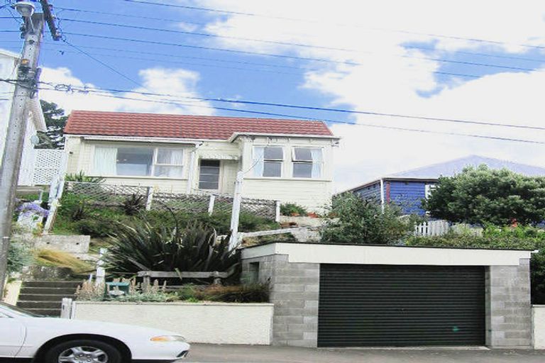 Photo of property in 14 Honiana Te Puni Street, Aro Valley, Wellington, 6021