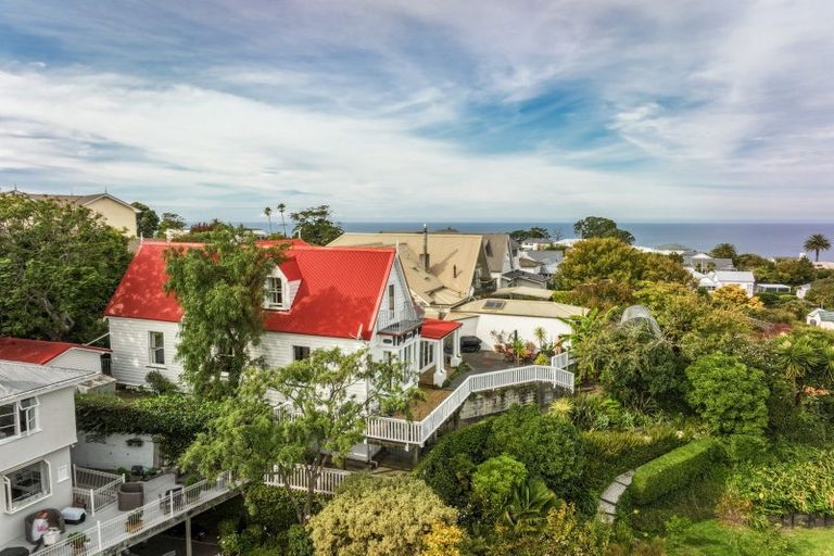 Photo of property in 8 Lighthouse Road, Bluff Hill, Napier, 4110