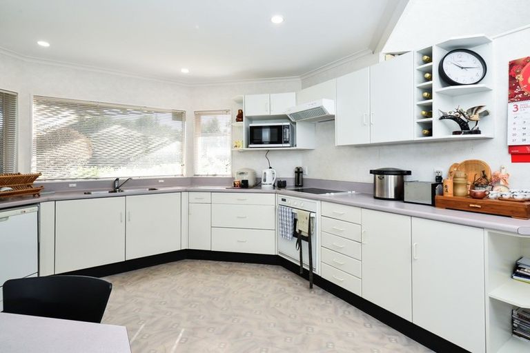 Photo of property in 4 Longwood Place, Harrowfield, Hamilton, 3210