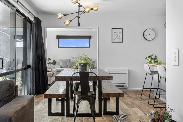 Photo of property in 31 Angus Place, Rangiora, 7400