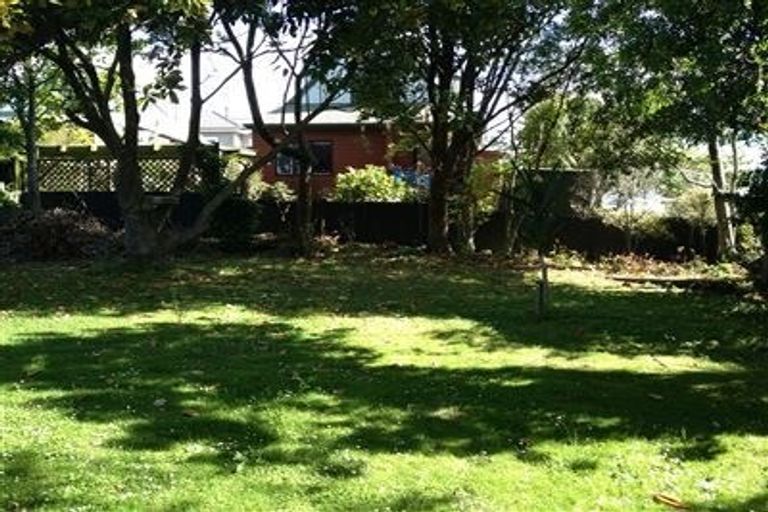 Photo of property in 5 Rutland Road, Stanley Point, Auckland, 0624