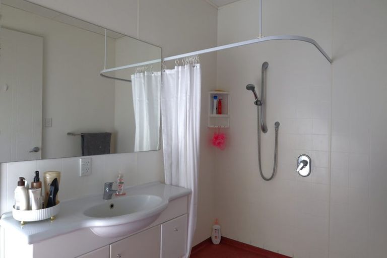 Photo of property in 290 Old Port Road, Warepa, Balclutha, 9273