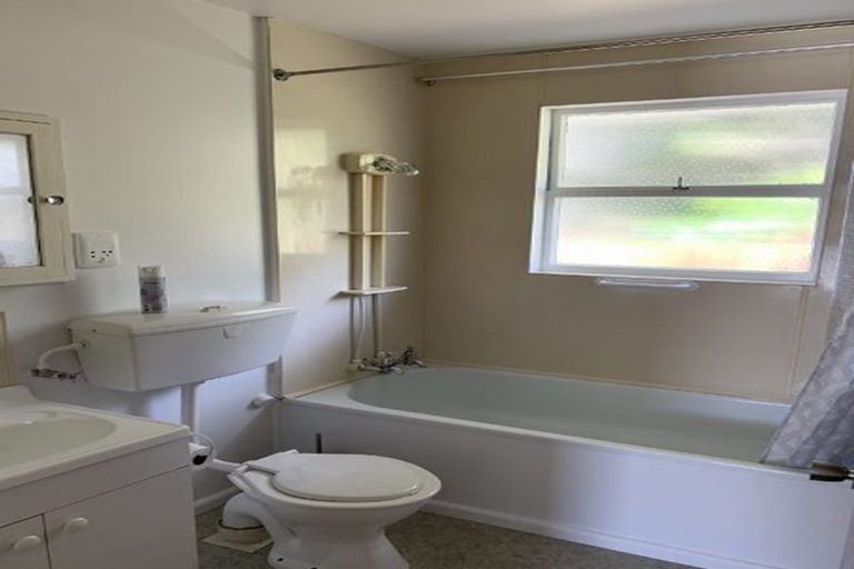 Photo of property in 2/31 Rosedale Place, Avonhead, Christchurch, 8042