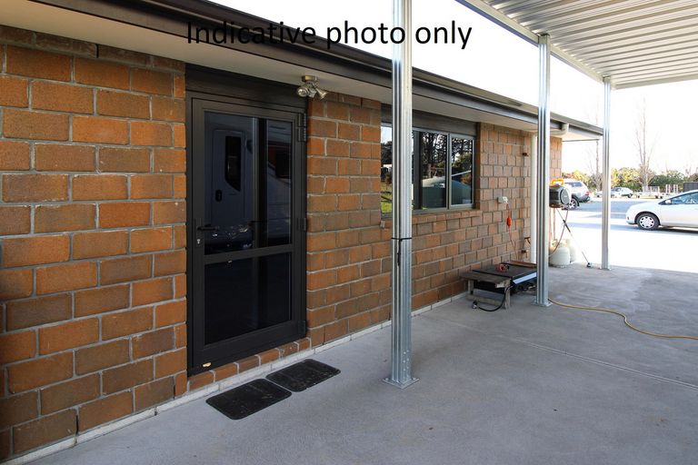 Photo of property in 10 Miles Lane, Carterton, 5713