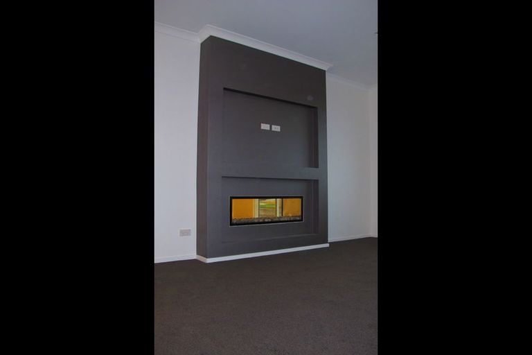 Photo of property in 35 Alan Livingston Drive, Cambridge, 3434