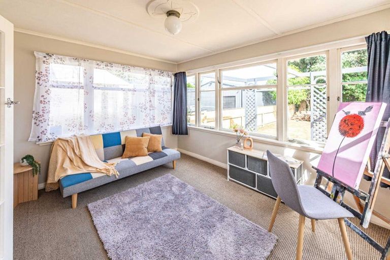 Photo of property in 4 Godwin Crescent, College Estate, Whanganui, 4500