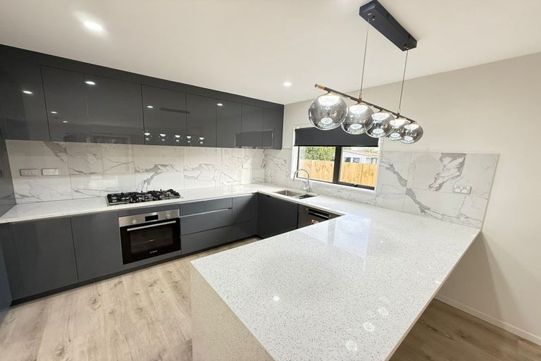 Photo of property in 1b Lyndon Place, Manurewa, Auckland, 2102