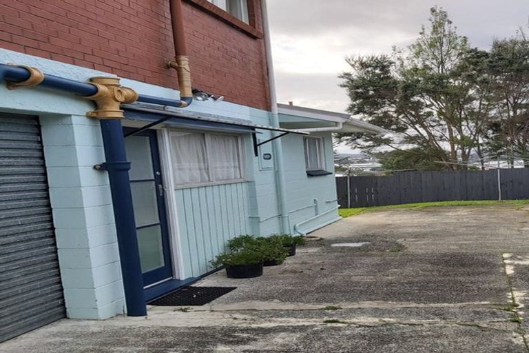 Photo of property in 15 Raewyn Street, Morningside, Whangarei, 0110