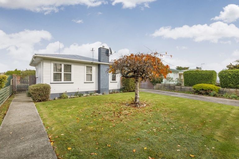 Photo of property in 77 Highbury Avenue, Highbury, Palmerston North, 4412