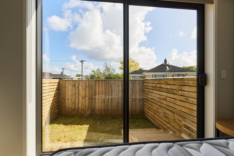Photo of property in 4/23 Parson Lane, Papatoetoe, Auckland, 2025