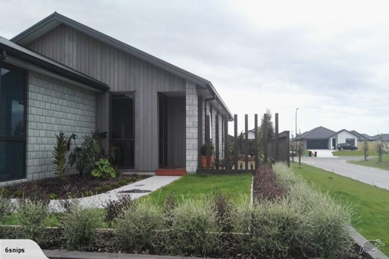 Photo of property in 4 Taioma Close, Papamoa, 3118