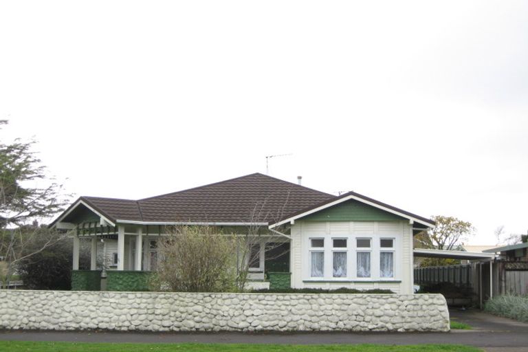 Photo of property in 121 Coronation Avenue, Welbourn, New Plymouth, 4310