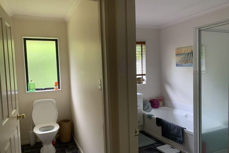 Photo of property in 16 Hoult Crescent, Monaco, Nelson, 7011