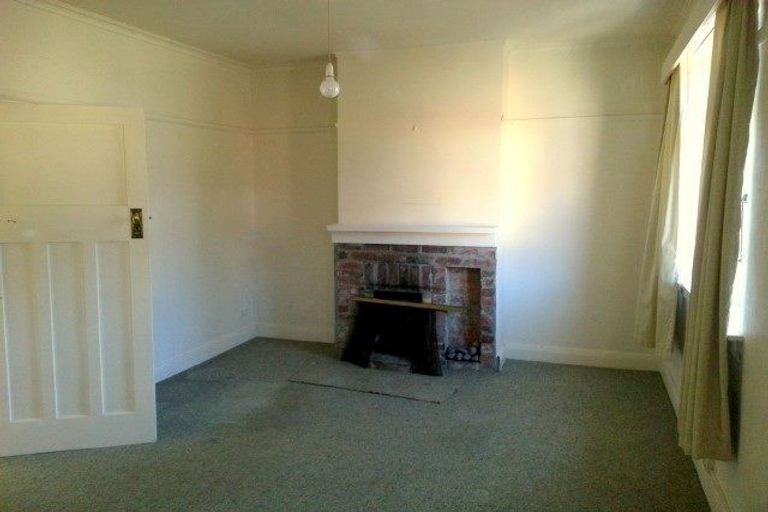 Photo of property in 6 Moncrieff Street, Mount Victoria, Wellington, 6011