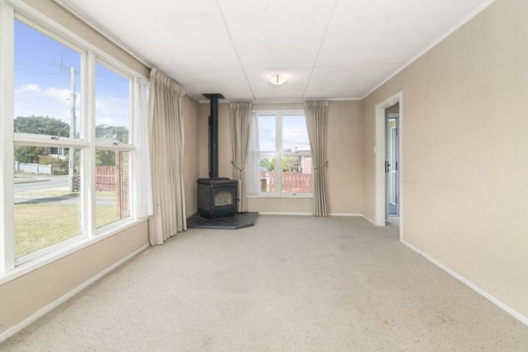 Photo of property in 16 Garrick Place, Pukehangi, Rotorua, 3015