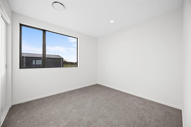 Photo of property in 34 Corporal Street, Papakura, 2110