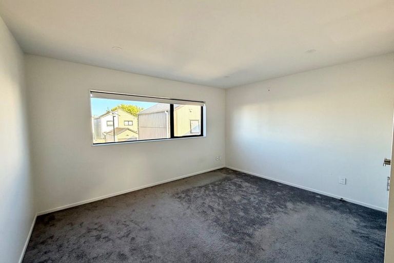 Photo of property in 55 Kairakau Street, Papakura, 2110
