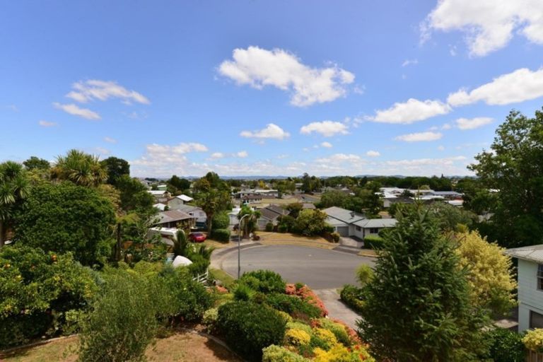 Photo of property in 30 Pohutukawa Drive, Pukete, Hamilton, 3200