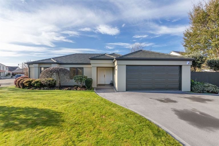 Photo of property in 55 Marble Wood Drive, Papanui, Christchurch, 8053