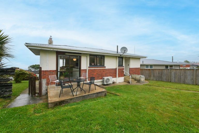 Photo of property in 68 Stephen Street, Halfway Bush, Dunedin, 9010