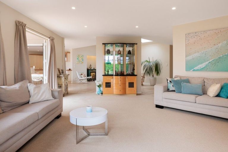 Photo of property in 2 Sissinghurst Court, Bethlehem, Tauranga, 3110