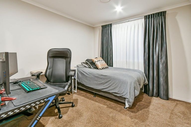 Photo of property in 8 Crosshill Court, Pokeno, 2402