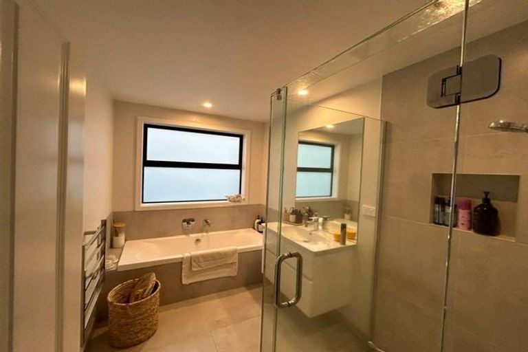 Photo of property in 1a Sandhurst Drive, Papamoa Beach, Papamoa, 3118