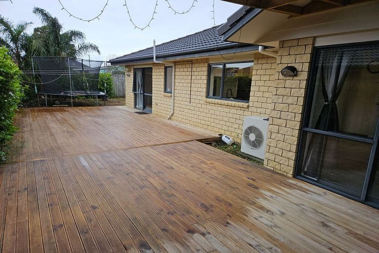 Photo of property in 9 Wairua Place, Pukekohe, 2120