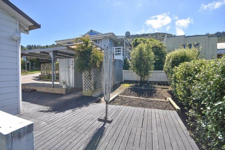 Photo of property in 6a Kowhai Street, Ravensbourne, Dunedin, 9022