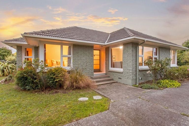 Photo of property in 39 Hudson Street, Bryndwr, Christchurch, 8053