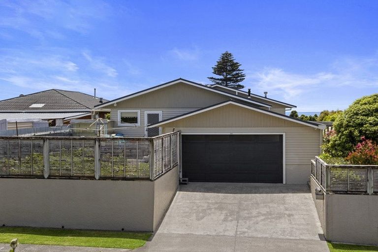 Photo of property in 410 Devon Street West, Lynmouth, New Plymouth, 4310