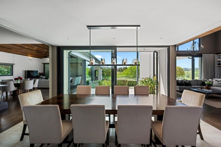 Photo of property in 62 Foster Road, Kumeu, 0891