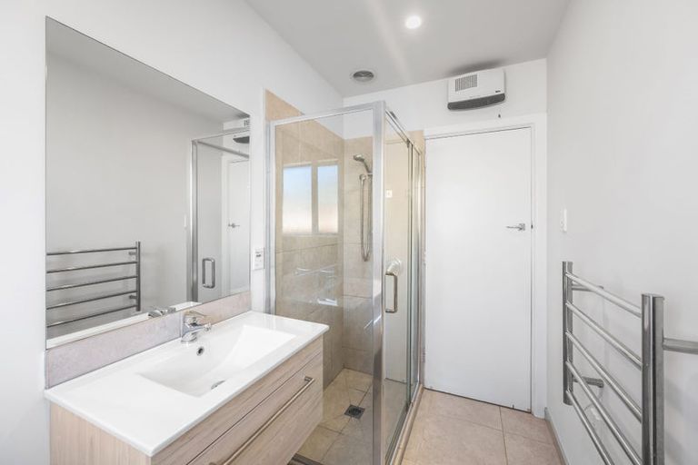 Photo of property in 1/156 Springs Road, Hornby, Christchurch, 8042