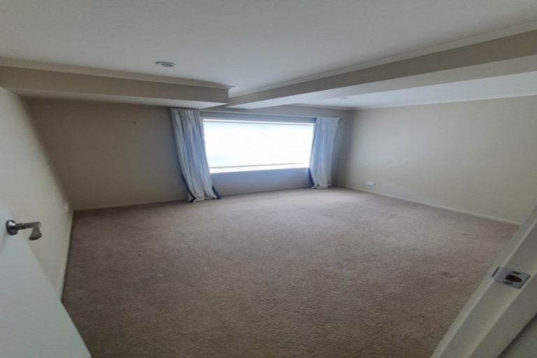 Photo of property in 3/16 Northumberland Avenue, Belmont, Auckland, 0622