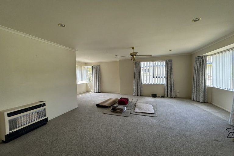 Photo of property in 32 John Webb Drive, Glenview, Hamilton, 3206