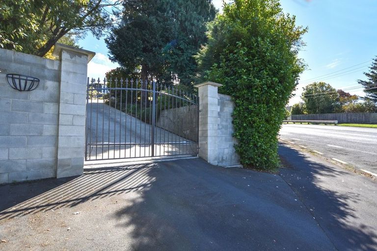 Photo of property in 67 Brockville Road, Glenross, Dunedin, 9011