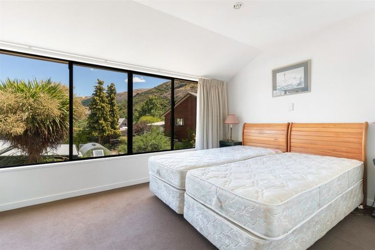 Photo of property in 4/1062 Frankton Road, Frankton, Queenstown, 9300