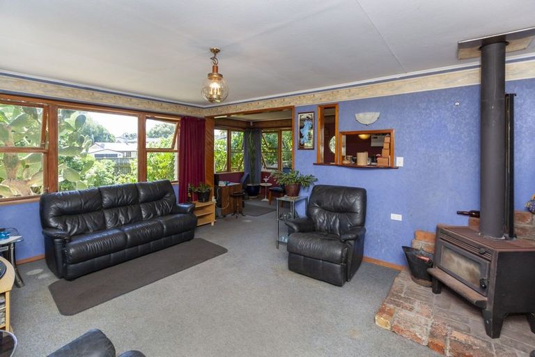 Photo of property in 38 Tiromoana Road, Raumati South, Paraparaumu, 5032