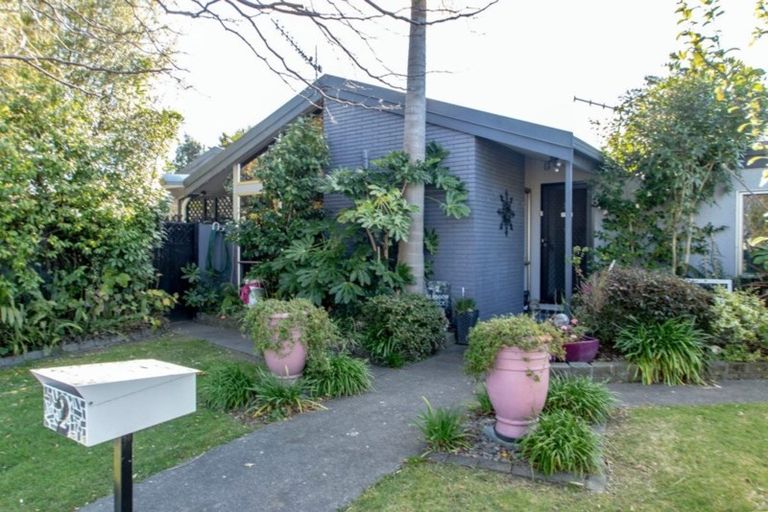 Photo of property in 2 Glasgow Place, Tamatea, Napier, 4112