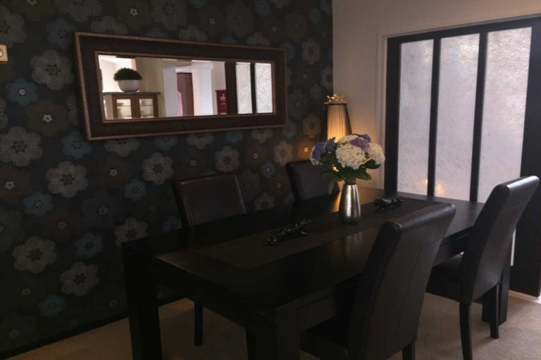 Photo of property in 63 Winara Avenue, Waikanae, 5036